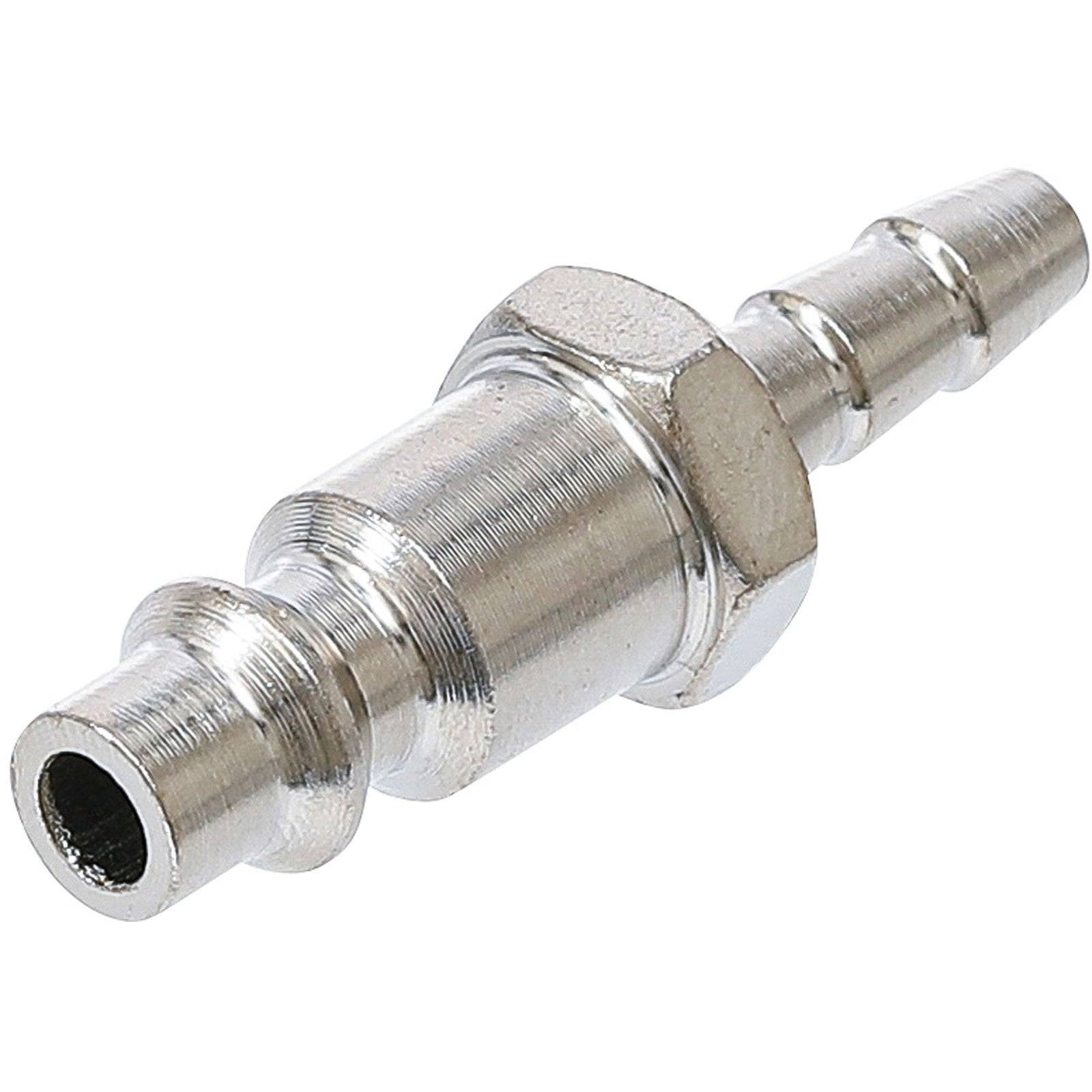 Ein Metall-Pneumatik-Anschluss mit einem Schlauchnippel an einem Ende und einem Schnellverschluss-Adapter am anderen Ende, der für Luftschläuche verwendet wird.