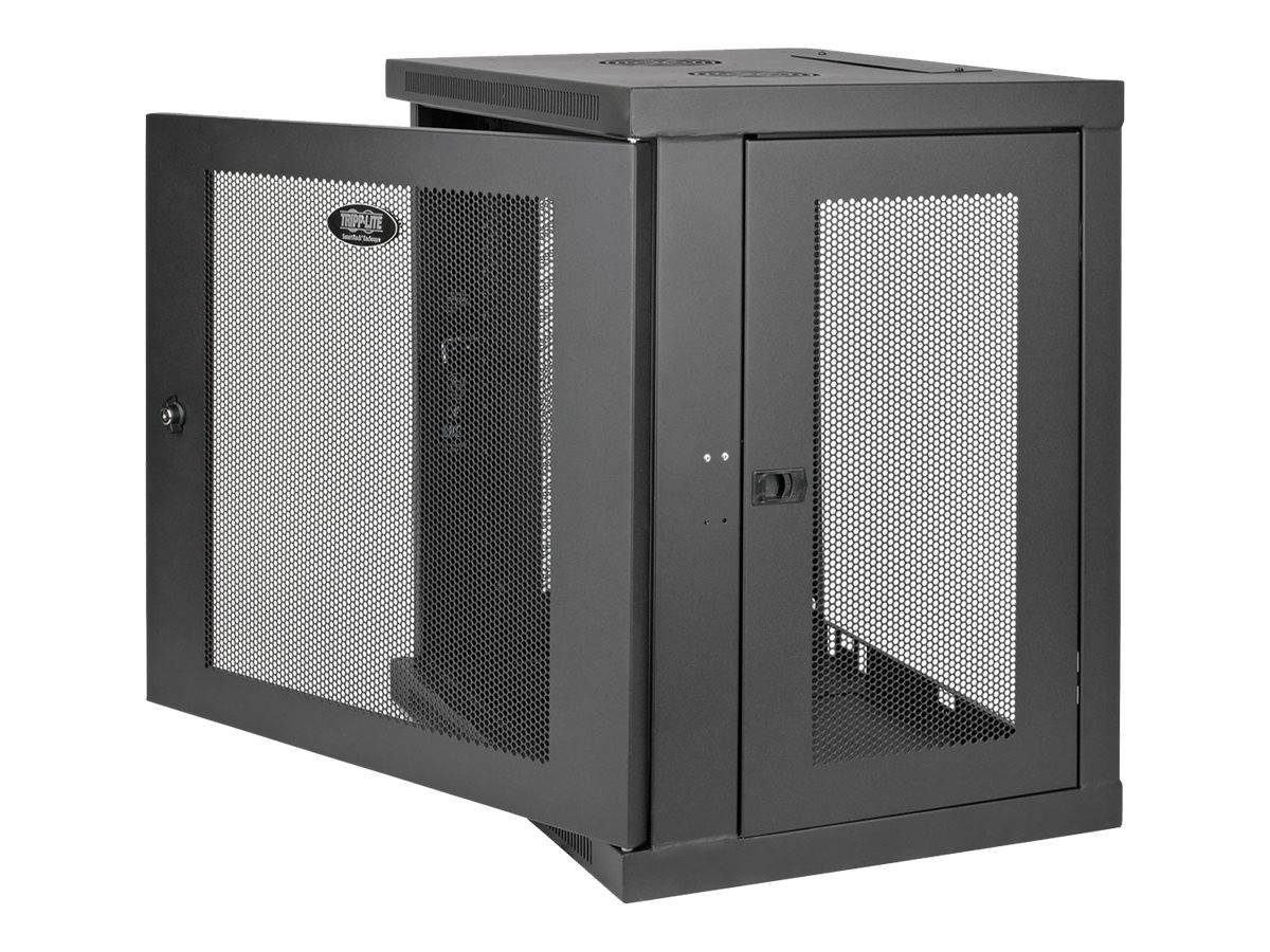 Schwarzer Metall-Wandmontage-Server-/Netzwerk-Schrank mit perforierten Vorder- und Seitentüren offen, zeigt leeres Inneres.