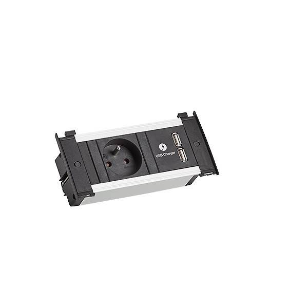 Steckdose mit europäischem Sockeleinsatz und zwei USB-Ladeanschlüssen, untergebracht in einem rechteckigen schwarz-weißen Gehäuse.