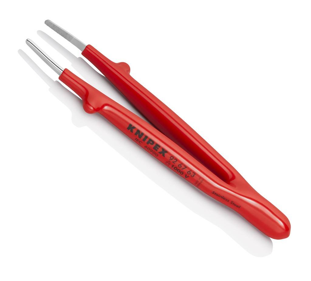 Rote KNIPEX-Pinzettenzange mit langen, schmalen Backen auf weißem Hintergrund.