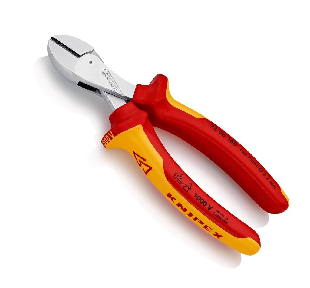 73 06 160 KNIPEX X-Cutschneidet präzise feinste Drähte ebenso wie mehrdrähtige Kabel und harten Pianodraht. Kraftvoll, leicht und universell. Hohe