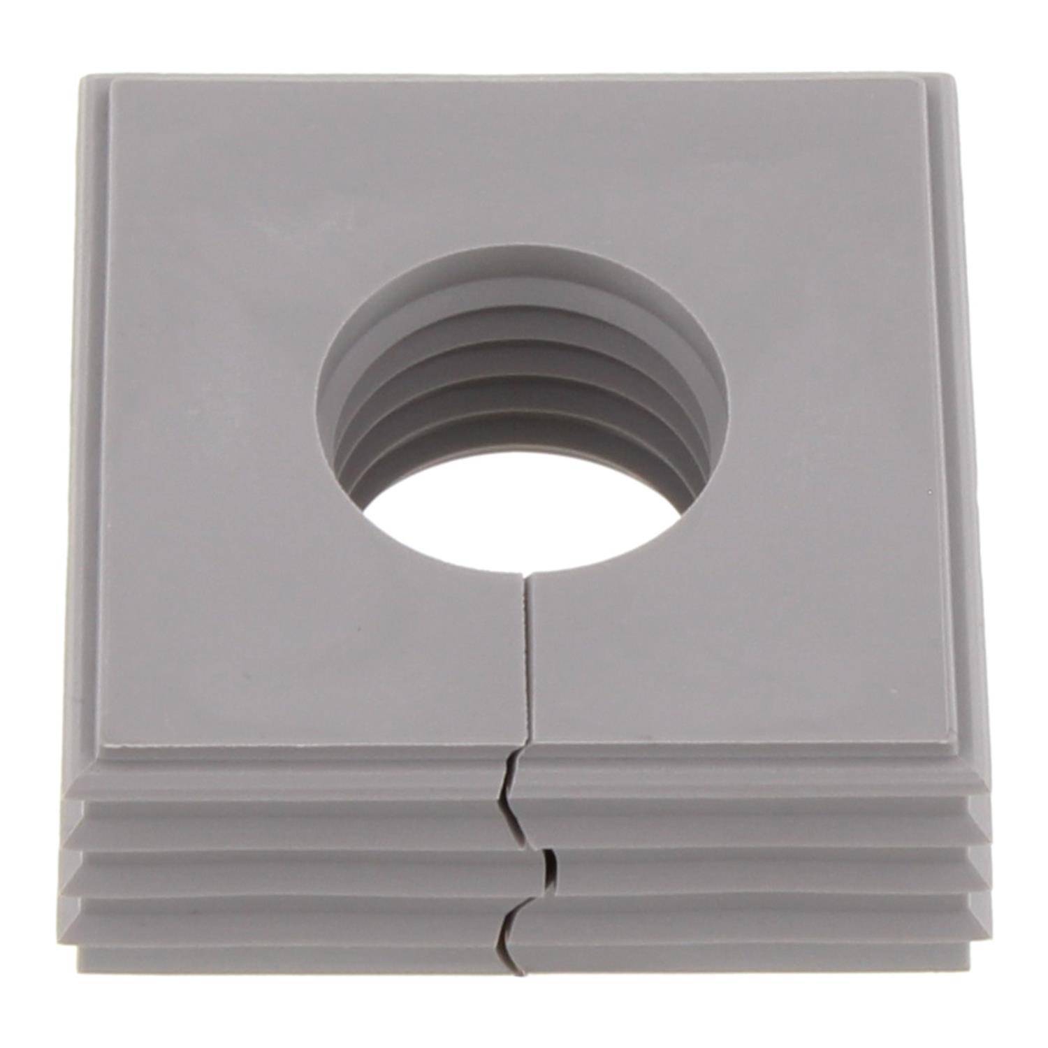 Eine metallische Kabelverschraubung mit Gewindedesign und Sechskantmutter, die üblicherweise zum sicheren Befestigen und Schutz von Kabelverbindungen in elektrischen Installationen verwendet wird.