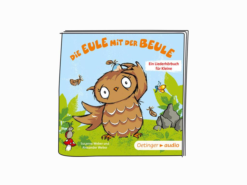 Illustrierte Kinderhörbuch-Covern, das eine lächelnde Eule auf Gras mit Schmetterlingen zeigt; der Titel lautet „Die Eule mit der Beule