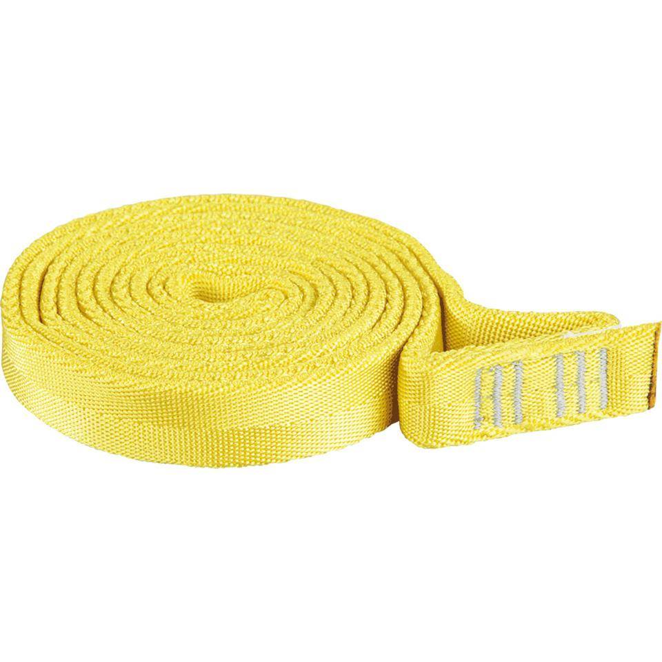 Aufgerollter gelber Hebestrap mit genähter Schlaufenöffnung, isoliert auf weißem Hintergrund.