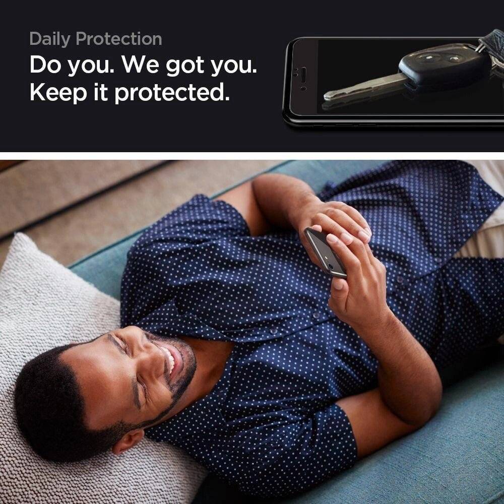 Spigen Glass FC Schutzglas iPhone 7 / 8 SE 2020 2022 - Schwarz 2 Stk.