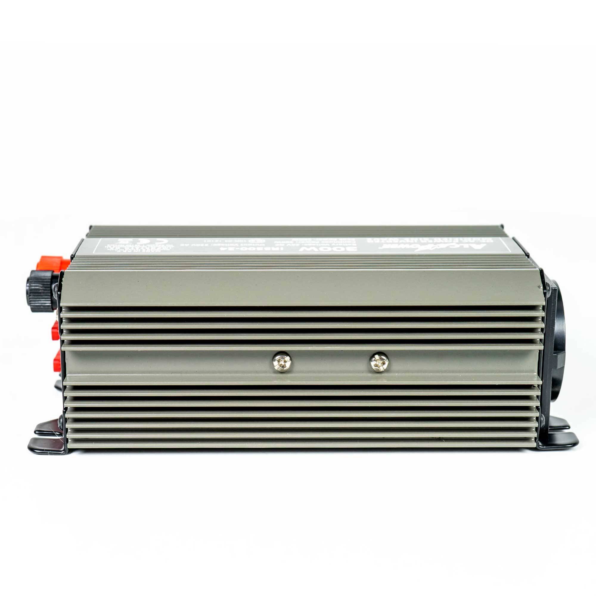 RO: Invertor de tensiune AlcaPower by President 300W alimentare 24V, iesire 230V, unda sinus modificata, mufa USB 5V 500mAh, cu clesti alimentare