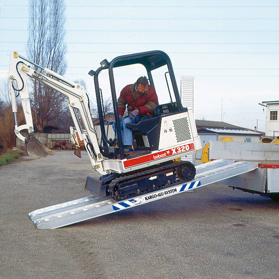 Facal Rampe 3m lang 2000kg Tragkraft, 1 Stück