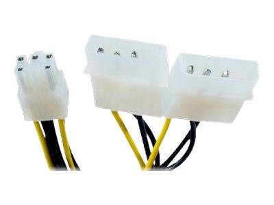 Drei weiße Kunststoff-Elektrostecker mit gelben und schwarzen Kabeln auf weißem Hintergrund.