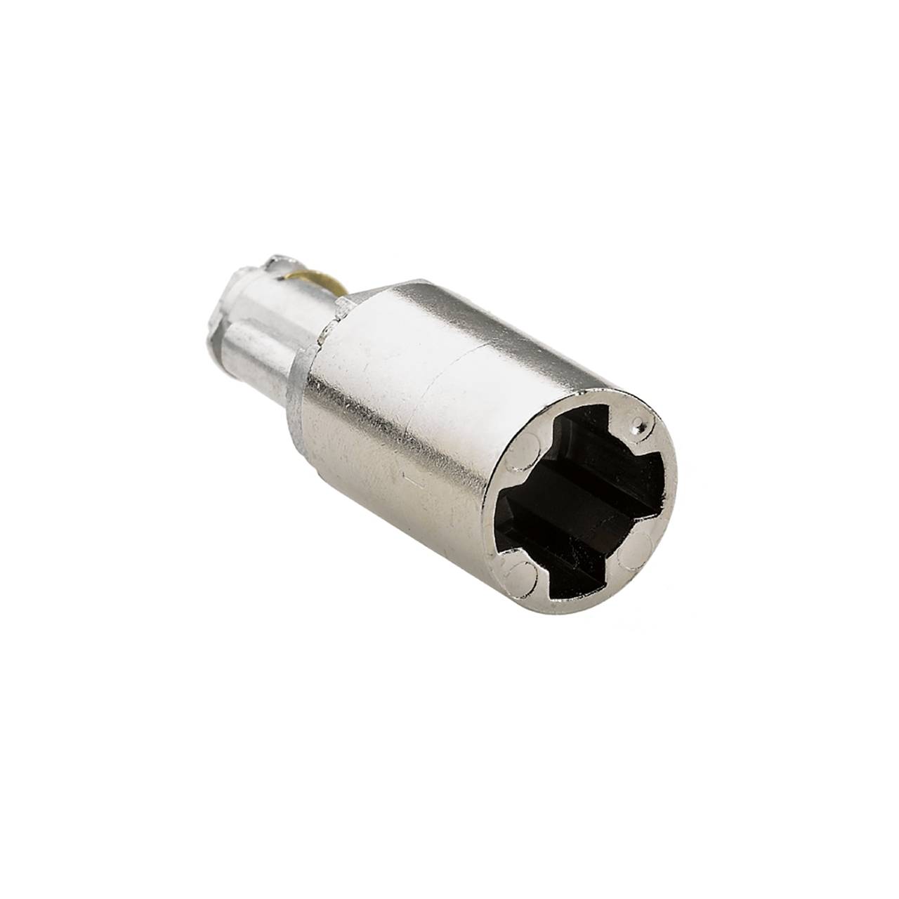 Ein silberner Adapter mit vierpoligem Design, typischerweise zum Verbinden von zwei Komponenten oder Werkzeugen verwendet.