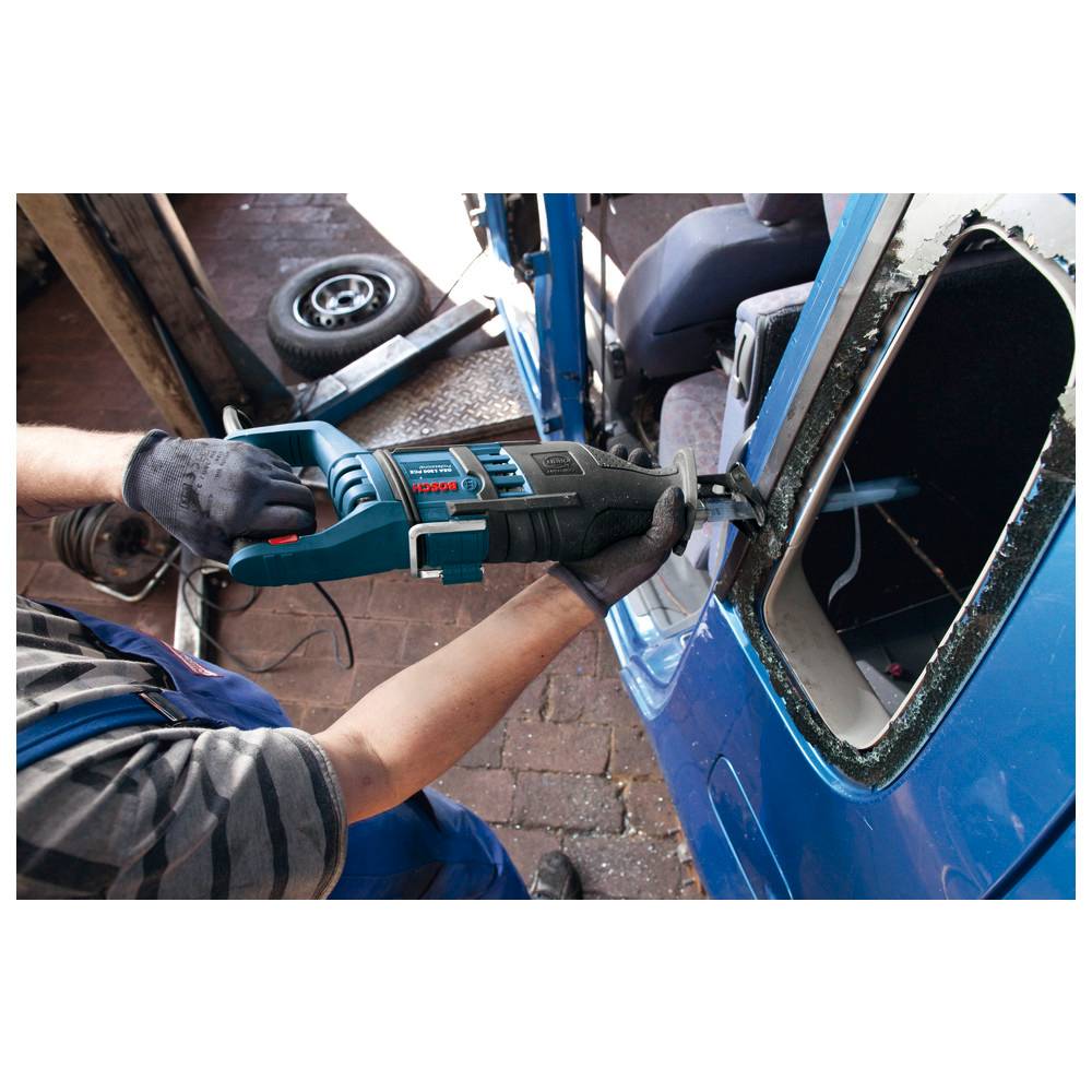 Bosch Professional Säbelsäge GSA 1300 PCE Professional, Ausführung Feuerwehr