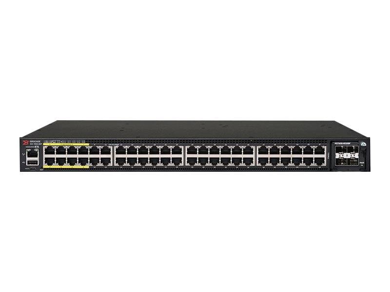 Vorderansicht eines 48-Port-Ethernet-Netzwerkschalters mit mehreren RJ45-Anschlüssen und Statusleuchten, dargestellt auf weißem Hintergrund.
