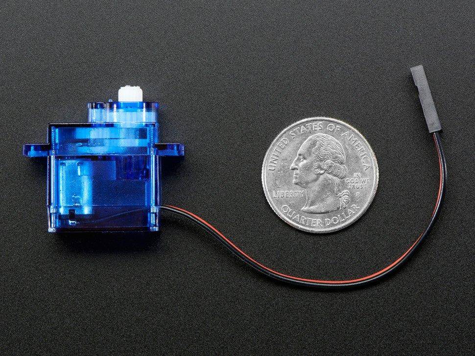 Adafruit DC Motor in Micro Servo Gehäuse