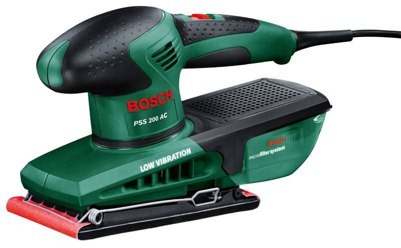 Ein Bosch PSS 200 AC Elektro-Schleifer, der das Markenlogo, die Funktion zur niedrigen Vibration und das Mikrofiltersystem zeigt, überwiegend in Grün und Schwarz.