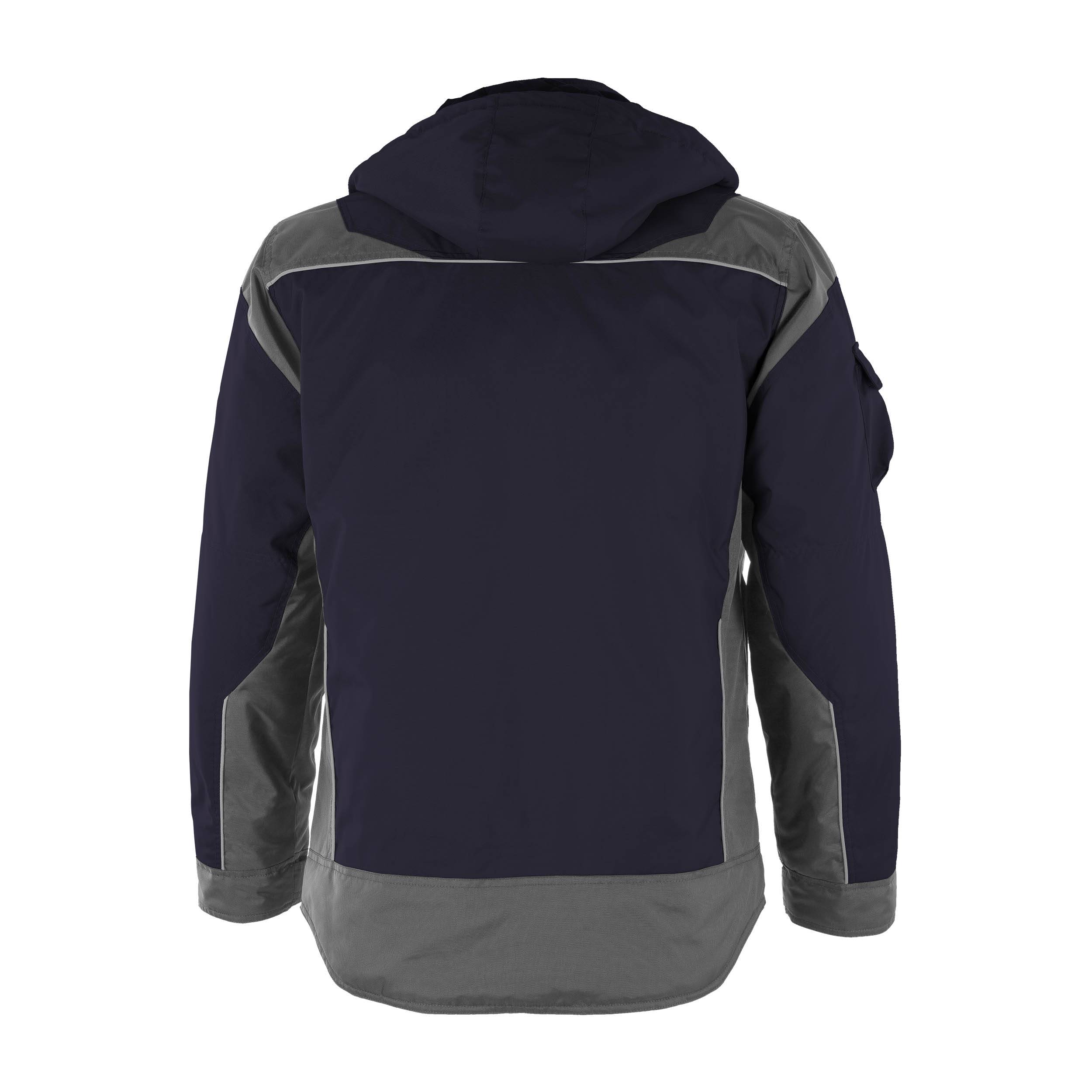 Rückansicht einer marineblau-grauen Jacke mit langen Ärmeln und Kapuze. Die Jacke weist kontrastierende Farbpaneele auf den Schultern und Ärmeln auf.