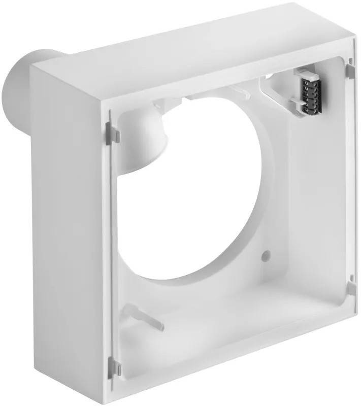 Eine weiße, rechteckige, wandmontierte Elektroverteilerdose mit offener Frontseite, Schraublöchern und Halterungsbracket für Kabelinstallation.