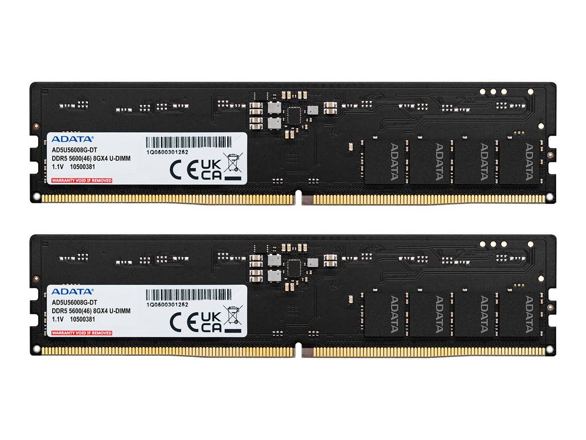 Zwei ADATA DDR5 Desktop-RAM-Module nebeneinander auf weißem Hintergrund, mit schwarzen Wärmespreizern und goldenen Anschlüssen.