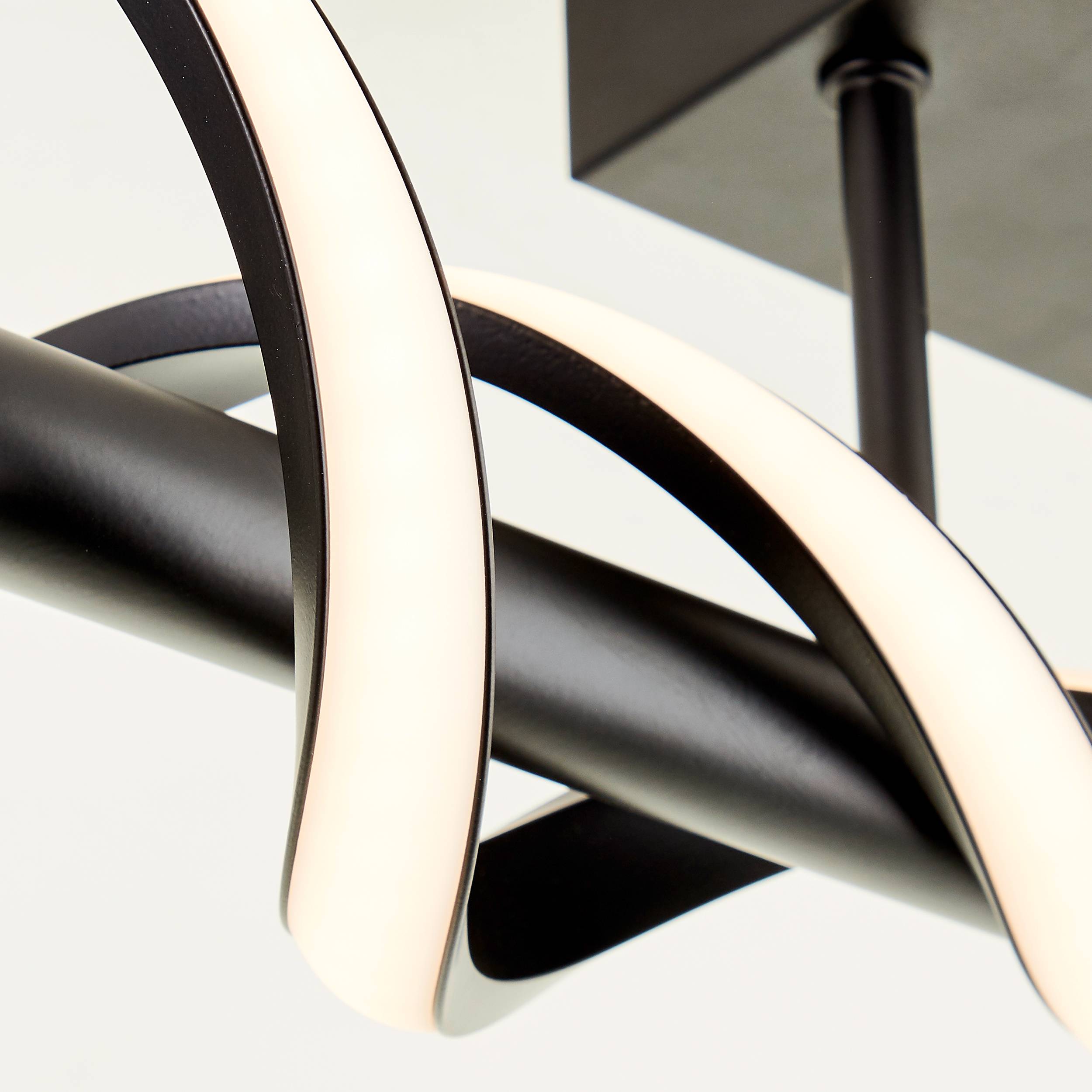 BRILLIANT LED-Deckenleuchte, 16 W, 3000 K, 2100 lm, warmweiß, IP20, schwarz