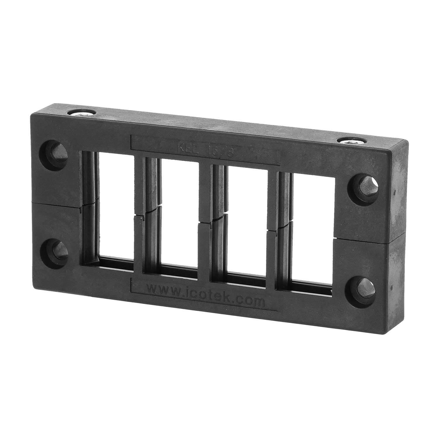 Eine schwarze rechteckige Kabelverschraubung, die eine sichere und organisierte Kabelverwaltung mit vier Öffnungen bietet und mit vier Schrauben befestigt wird.