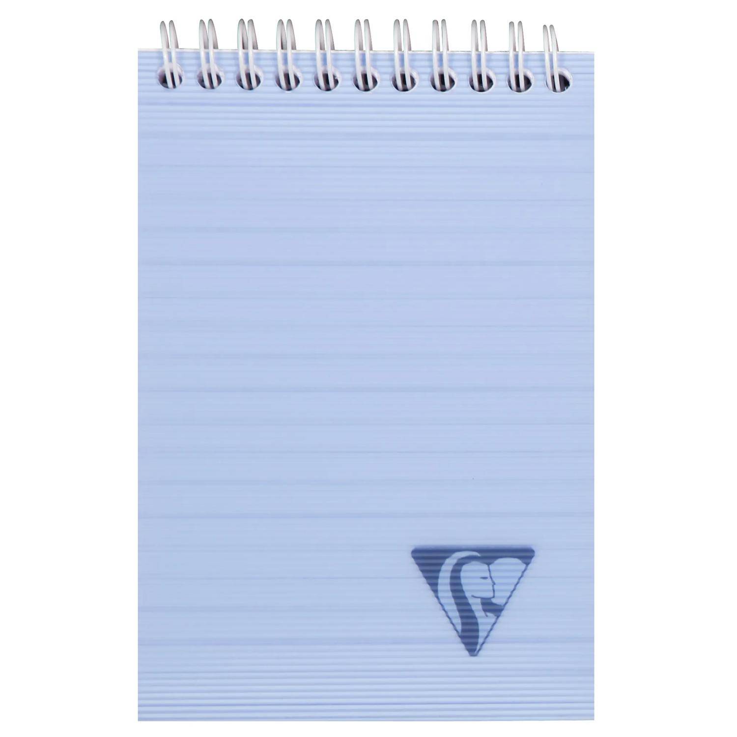 Leeres blaues spiralgebundenes Notizbuch mit liniierten Seiten und einem kleinen dreieckigen Logo unten rechts.