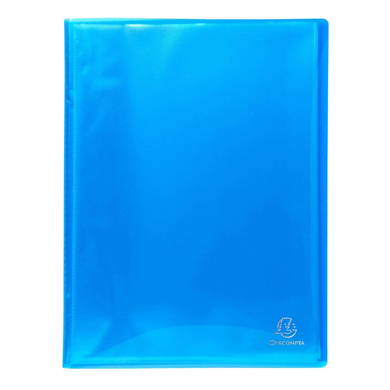 Blauer durchsichtiger Kunststoff-Dokumentenschutz oder Ordnerhülle auf weißem Hintergrund mit kleinem Logo in der unteren rechten Ecke.