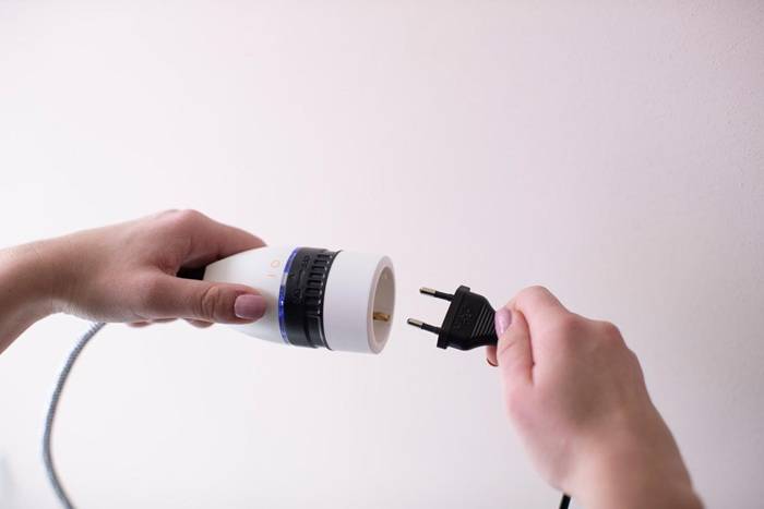 Verlängerungskabel Kabel-L.3m Textil schwarz/weiß m.Drehschalter BRENNENSTUHL