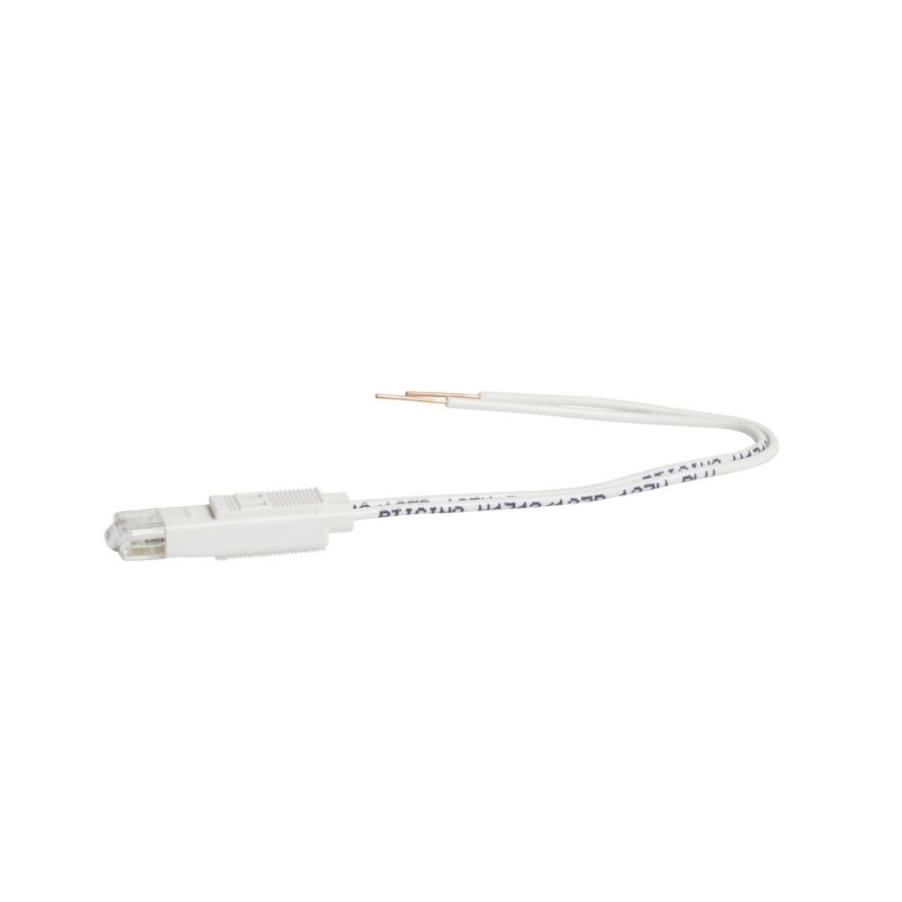 Eine Glasfaser-Pigtail mit einem SC-Stecker auf der einen Seite und einer abisolierten, freiliegenden Faser auf der anderen Seite, die zum Einspleißen in ein Glasfasernetzwerk verwendet wird.