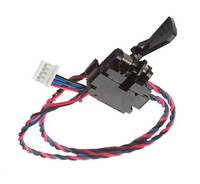 Schwarzer Kunststoff-Elektroschalter mit Hebel und mehrfarbigem Kabelbaum-Stecker auf weißem Hintergrund.