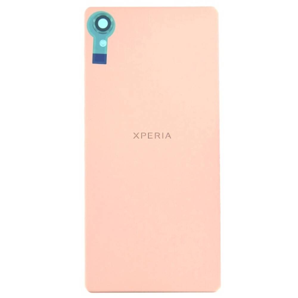 Rückseite eines pfirsichfarbenen Sony Xperia-Smartphones mit einer einzelnen Rückkamera oben links und „XPERIA