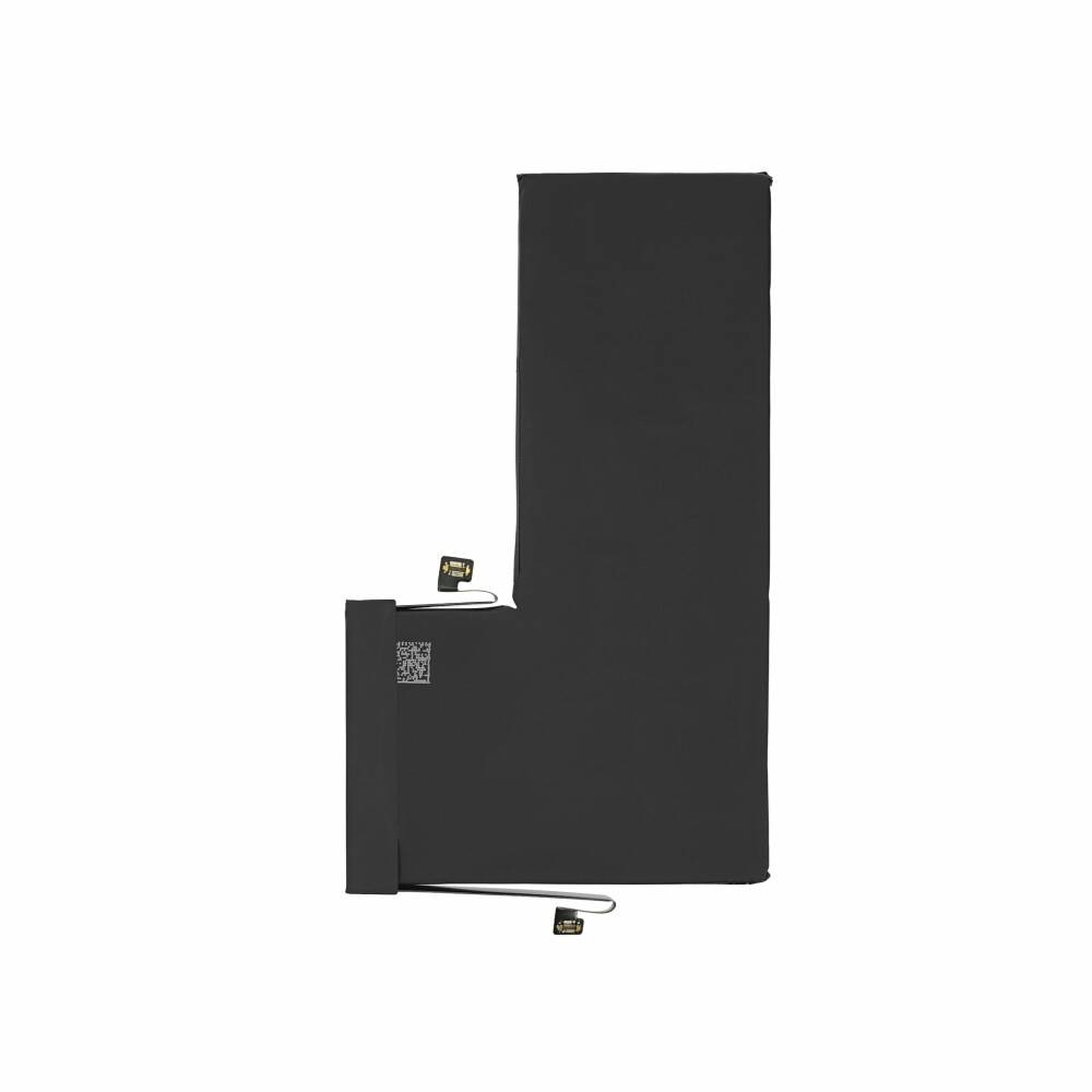 Schwarze asymmetrische flexible Heizmatte mit QR-Code und Kabel auf weißem Hintergrund.