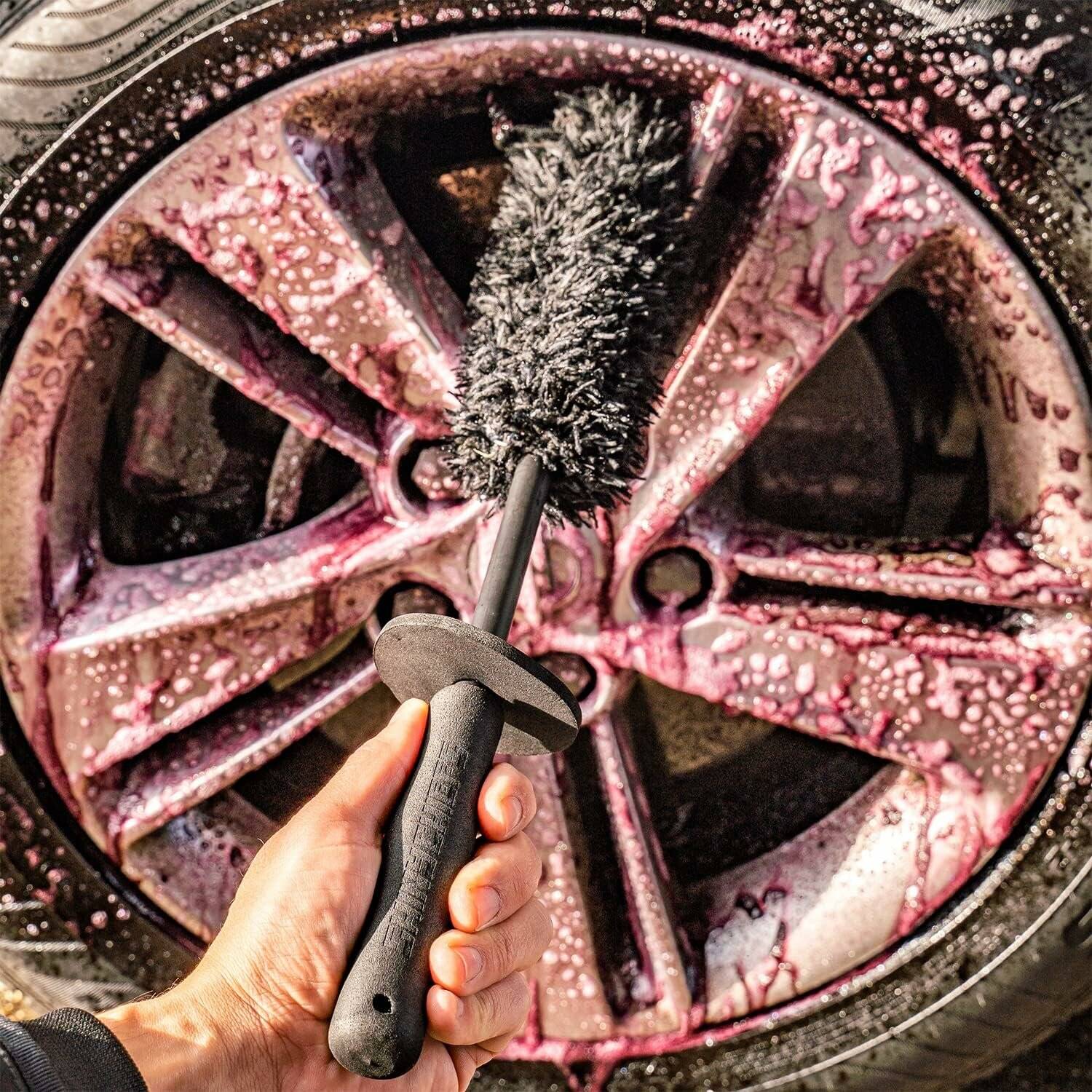 WHEELBRUSH - Extra weiche Mikrofaser Felgenbürste zur Reinigung hartnäckiger Verschmutzungen, 40cm, schwarz