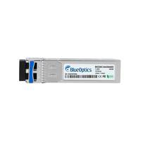 BlueOptics SFP-Transceiver-Modul mit Etikett und schwarzem Stecker auf weißem Hintergrund.