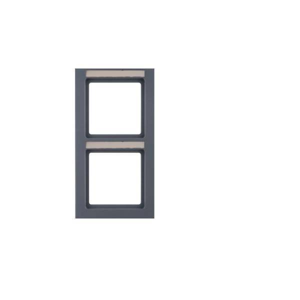 Berker Rahmen 2f. senkr., B.feld 10526086