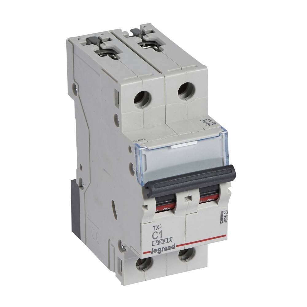 Zweipol-Leitungsschutzschalter von Legrand, Modell C1, konzipiert für elektrische Sicherheit, ausgestattet mit einem Schalthebel und Doppelklemmenanschlüssen.