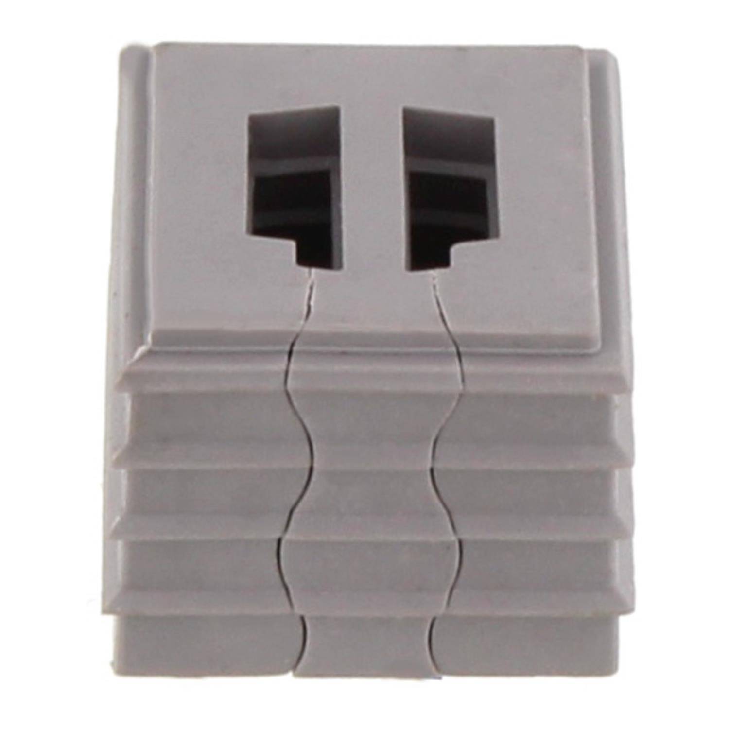 Ein graues, stapelbares Audiobuchsen-Einsatzteil mit zwei rechteckigen Anschlüssen zum Verbinden von Audiogeräten.