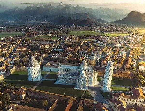Puzzle Ravensburger Pisa in Italien 2000 Teile