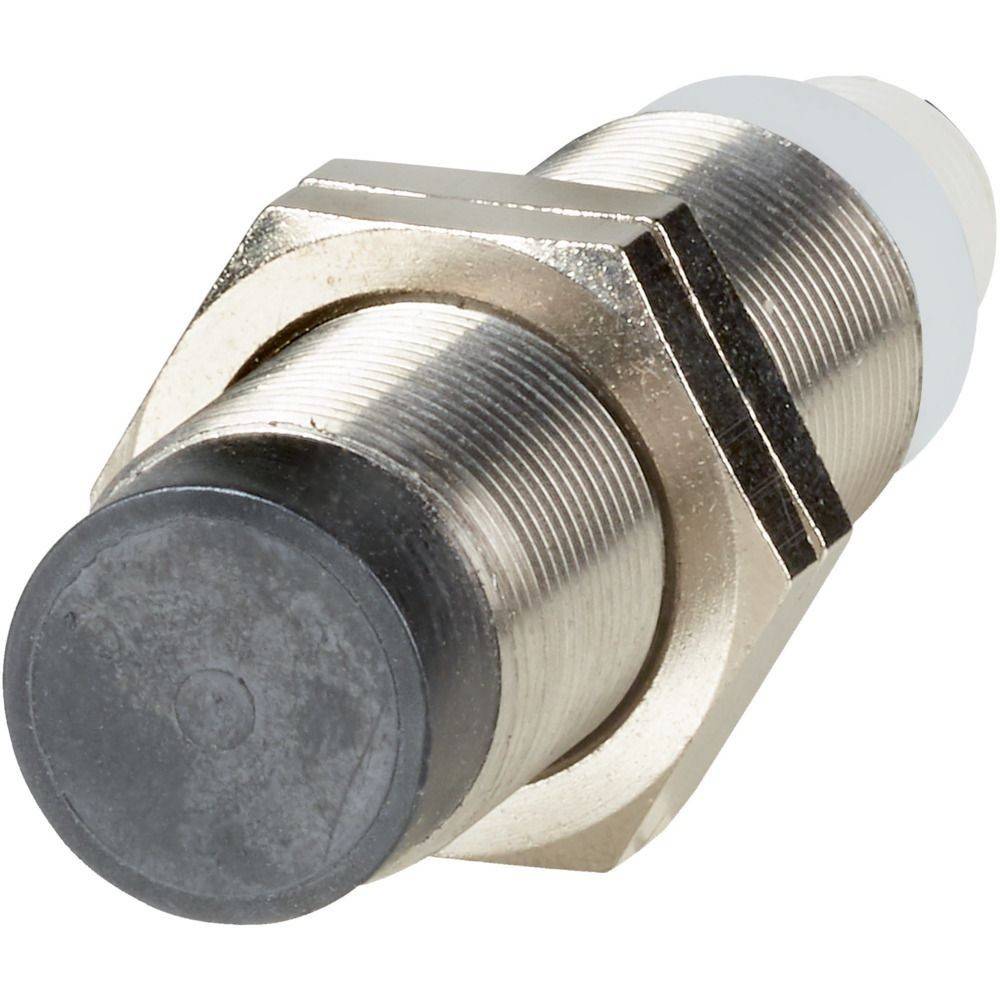 Metallischer zylindrischer Sensor mit einer runden schwarzen Detektionsoberfläche und Gewindekörper, typischerweise verwendet für Näherungssensorik in industriellen Anwendungen.