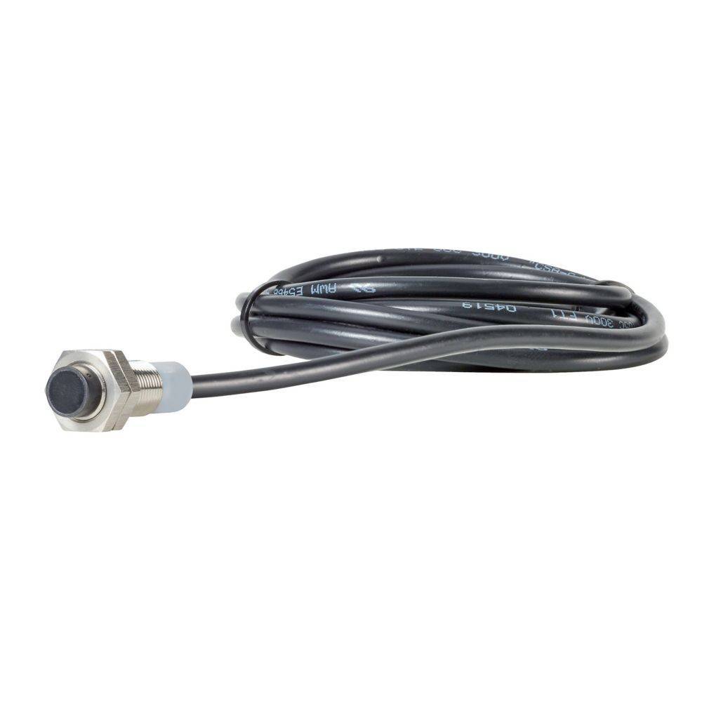 Ein metallischer Näherungssensor mit einem schwarz umwickelten Kabel, der zur Erkennung nahegelegener Objekte ohne physischen Kontakt verwendet wird.