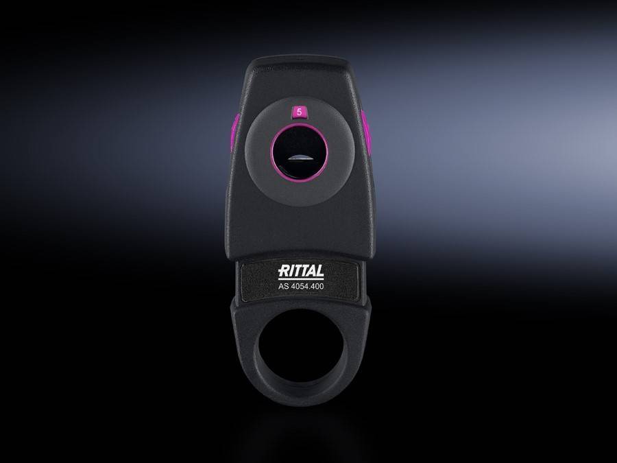 Ein schwarzes und lila Rittal AS 4054.400 Gehäuse mit digitaler Anzeige und rundem Ausschnitt, vor einem dunklen Verlaufshintergrund.