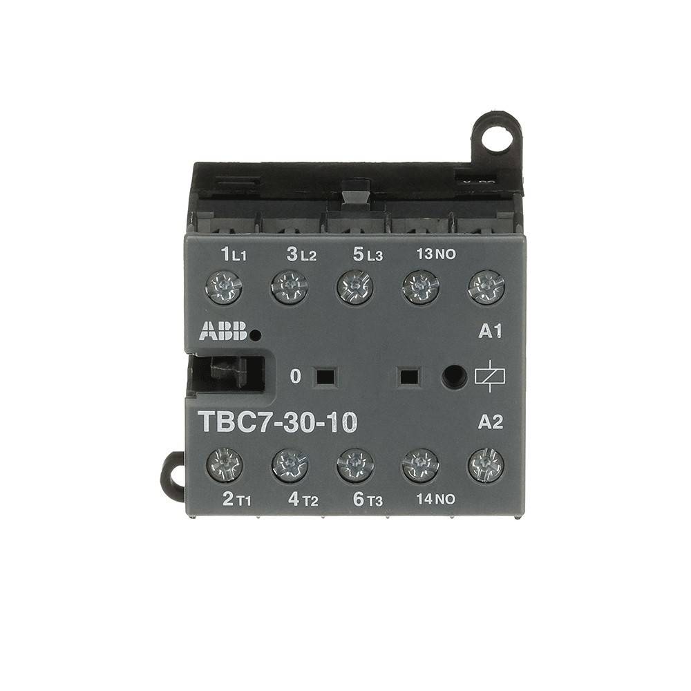 TBC7-30-10' Dreiphasen-Schützkontaktmodul mit mehreren Anschlusspunkten, industrielle elektrische Ausrüstung.