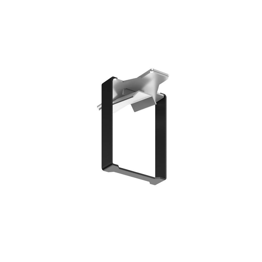 »Ein schwarzer rechteckiger Halter mit einer hervorstehenden metallischen Komponente in der Mitte oben, der offensichtlich Teil einer mechanischen oder industriellen Montage zu sein scheint.«