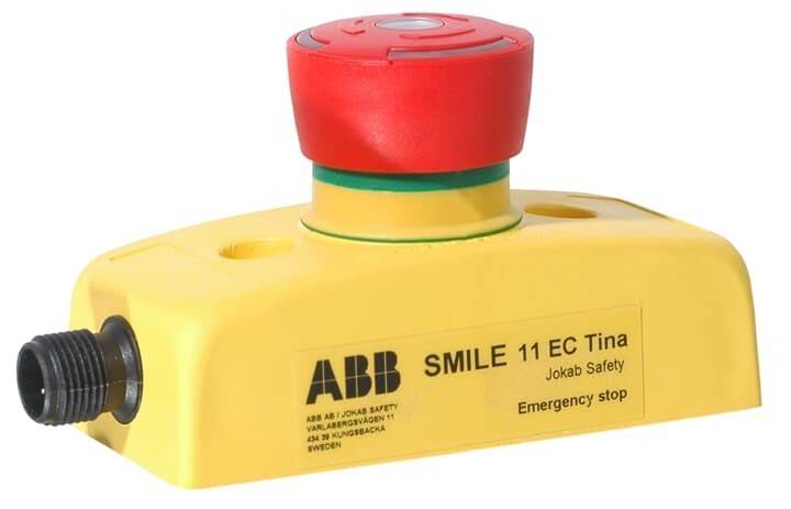 SMILE 11 EC Tina' Not-Aus-Taste von ABB. Gelbes Gehäuse, großer roter Knopf oben. Verwendet für Sicherheit in industriellen Umgebungen.