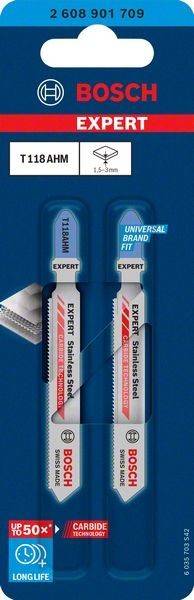 Zwei metallische Stichsägeblätter mit der Beschriftung 'EXPERT Edelstahl', eines gekennzeichnet mit 'T118AHM' und 'Universal Brand Fit', die Einzelheiten des Sägeblatts zeigend.