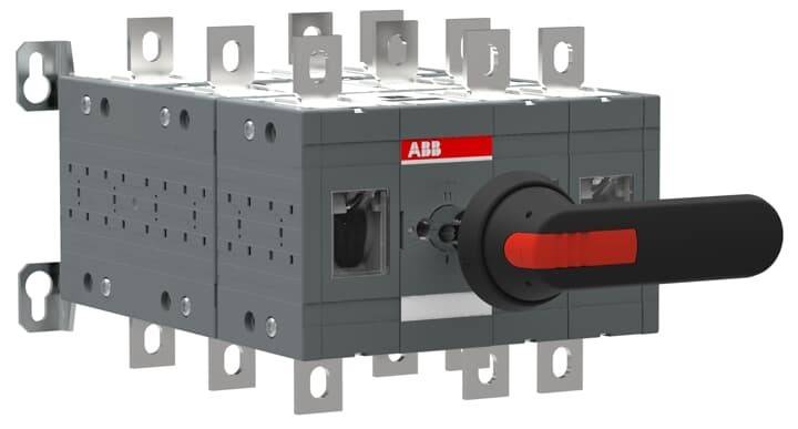 Ein grauer Elektroschalter mit rotem Griff, mehreren Anschlusspunkten und 'ABB'-Branding, der zur Steuerung elektrischer Schaltkreise verwendet wird.