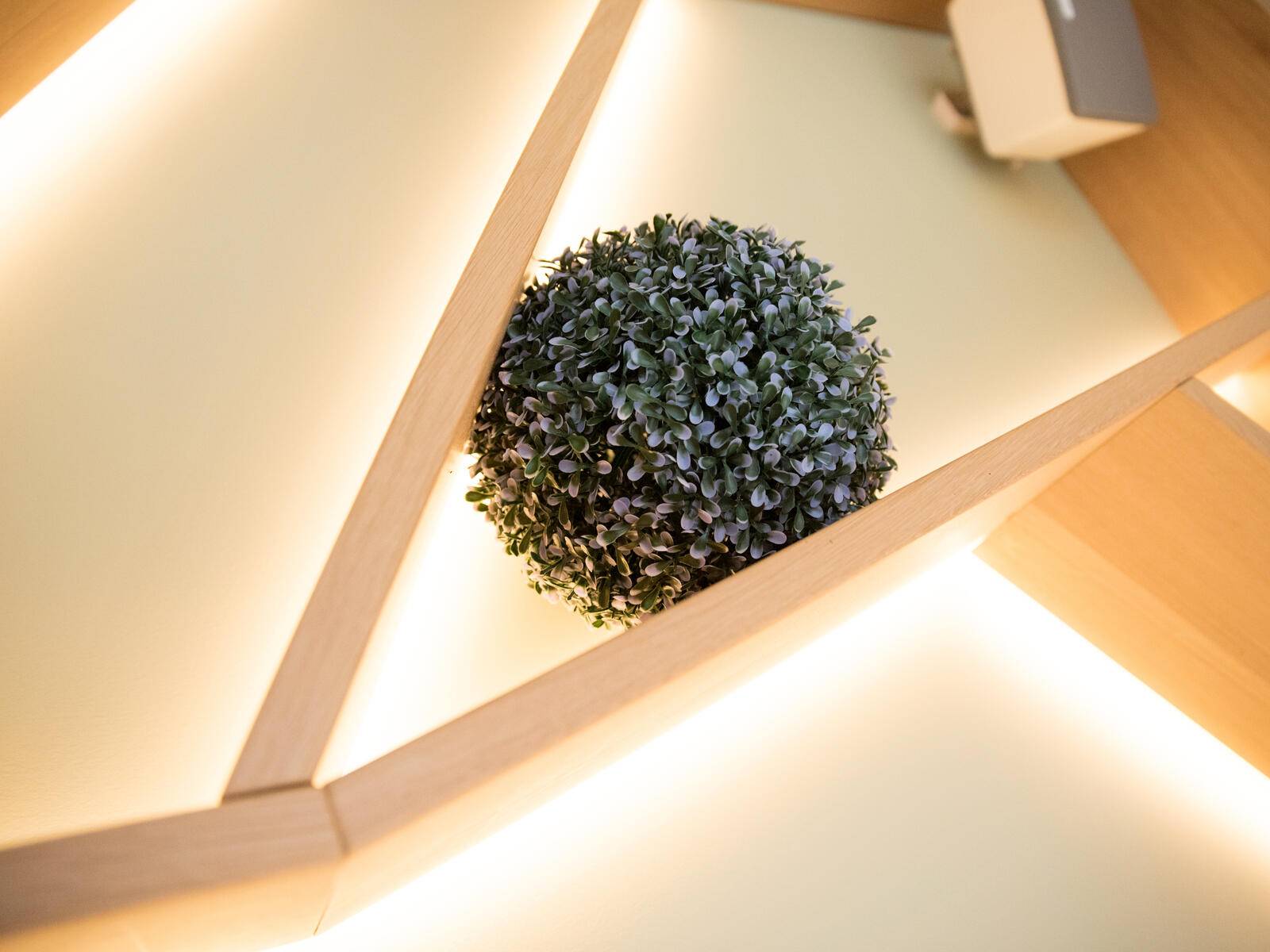 EUROPALMS Graskugel, künstlich, blau, 22cm