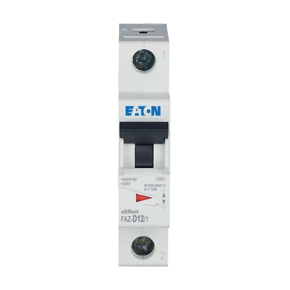 Ein einpoliger Leitungsschutzschalter mit der Bezeichnung 'Eaton xEffect FAZ-D12/1', ausgelegt für 240/415V, 12A, mit Schaltern zur elektrischen Stromkreissteuerung.