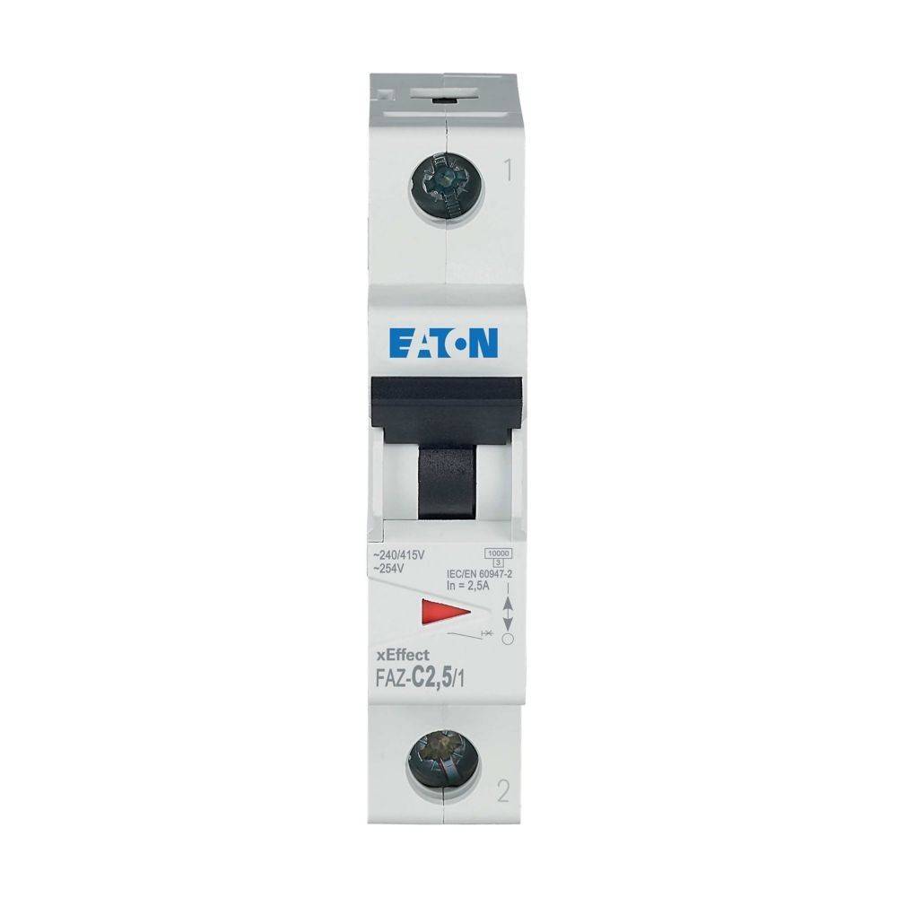 Leistungsschalter mit 'Eaton' Markierung, gekennzeichnet als 'xEffect FAZ-C2,5/1', ausgelegt für 240/415V 25V, mit einer Kapazität von 2,5A.