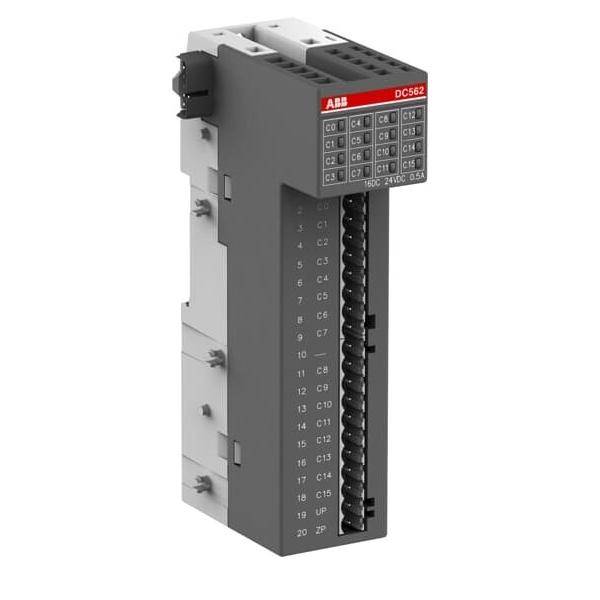 ABB DC562' Industriemodul mit beschrifteten Anschlüssen, entwickelt für Steuerungssysteme. Das Gerät ist rechteckig und weist ein dunkel-helles Farbschema auf.