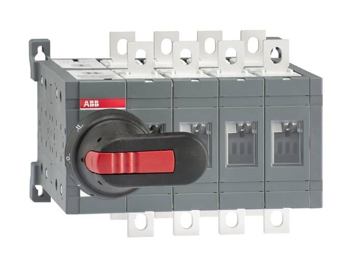 Ein grauer und roter industrieller Schalter mit einem Drehgriff, Teil einer elektrischen Ausrüstung, montiert auf einem Metallrahmen.