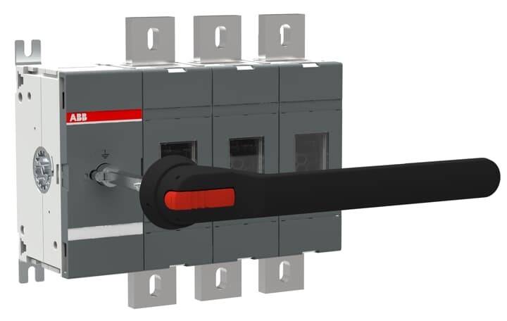 Ein grauer elektrischer Schalter mit einem roten und schwarzen Hebel ist in der 'Aus'-Position gezeigt, in einer Paneeleinrichtung montiert, was eine Stromsteuerung anzeigt.