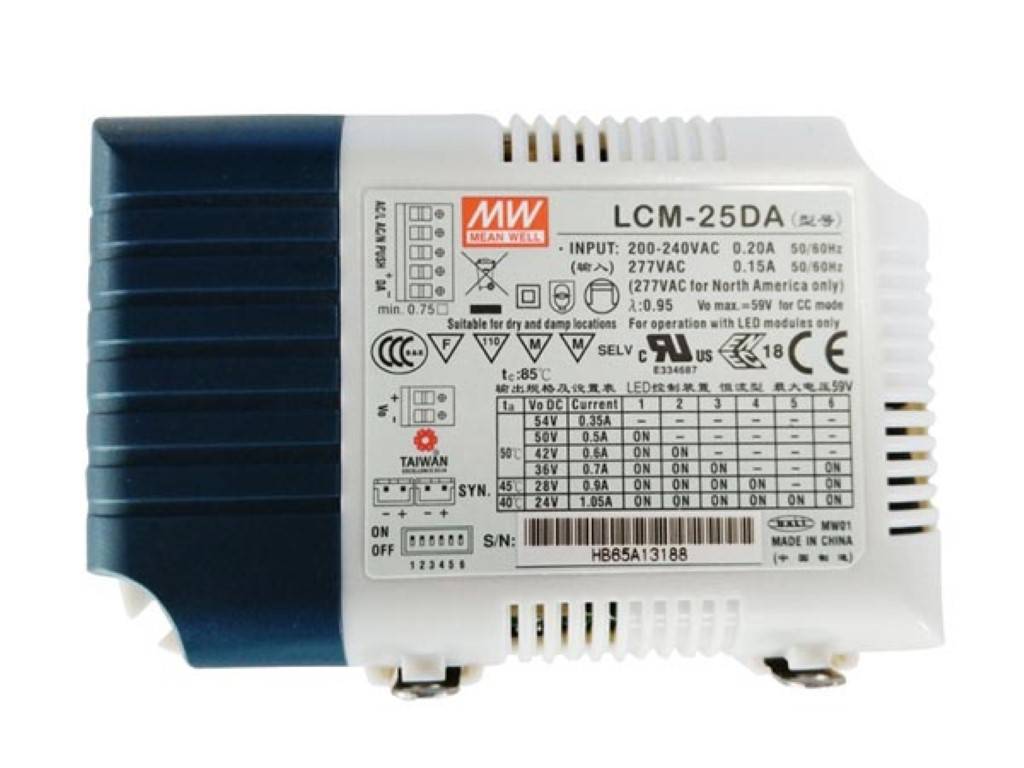 LED-TREIBER - KONSTANTSTROM - 25 W - PFC-SCHALTKREIS